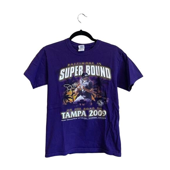 Gildan Other - Gildan S short sleeve t-shirt purple football Baltimore men